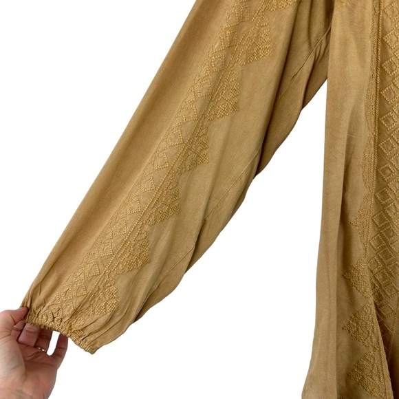 Soft Surroundings Sz L Women's Gold Embroidered Front Ruffle Trim Button Down - Picture 4 of 10